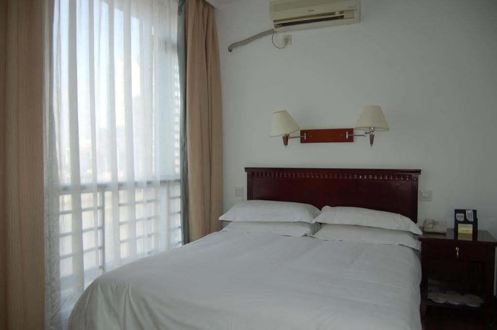 Lakeside Holiday Inn شانغهاي المظهر الخارجي الصورة